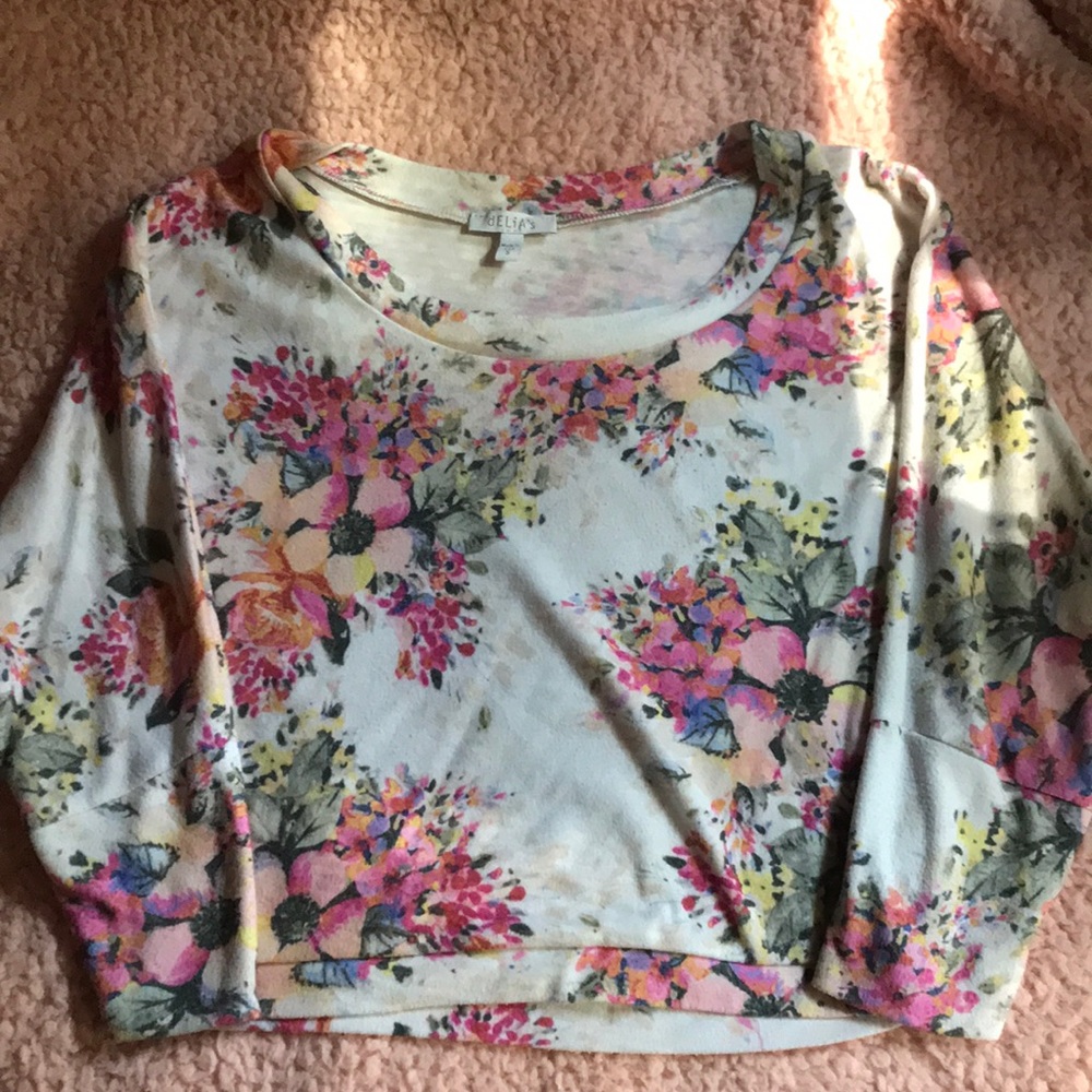 Bell-sleeved Cropped Sweater